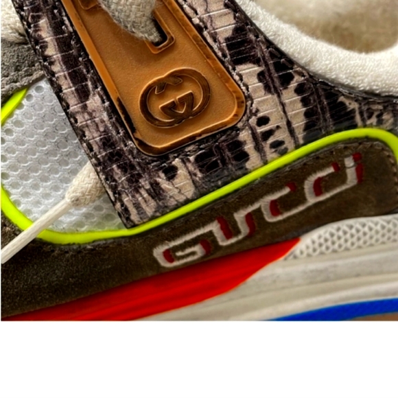 Gucci Sneakers - Picture 6 of 9